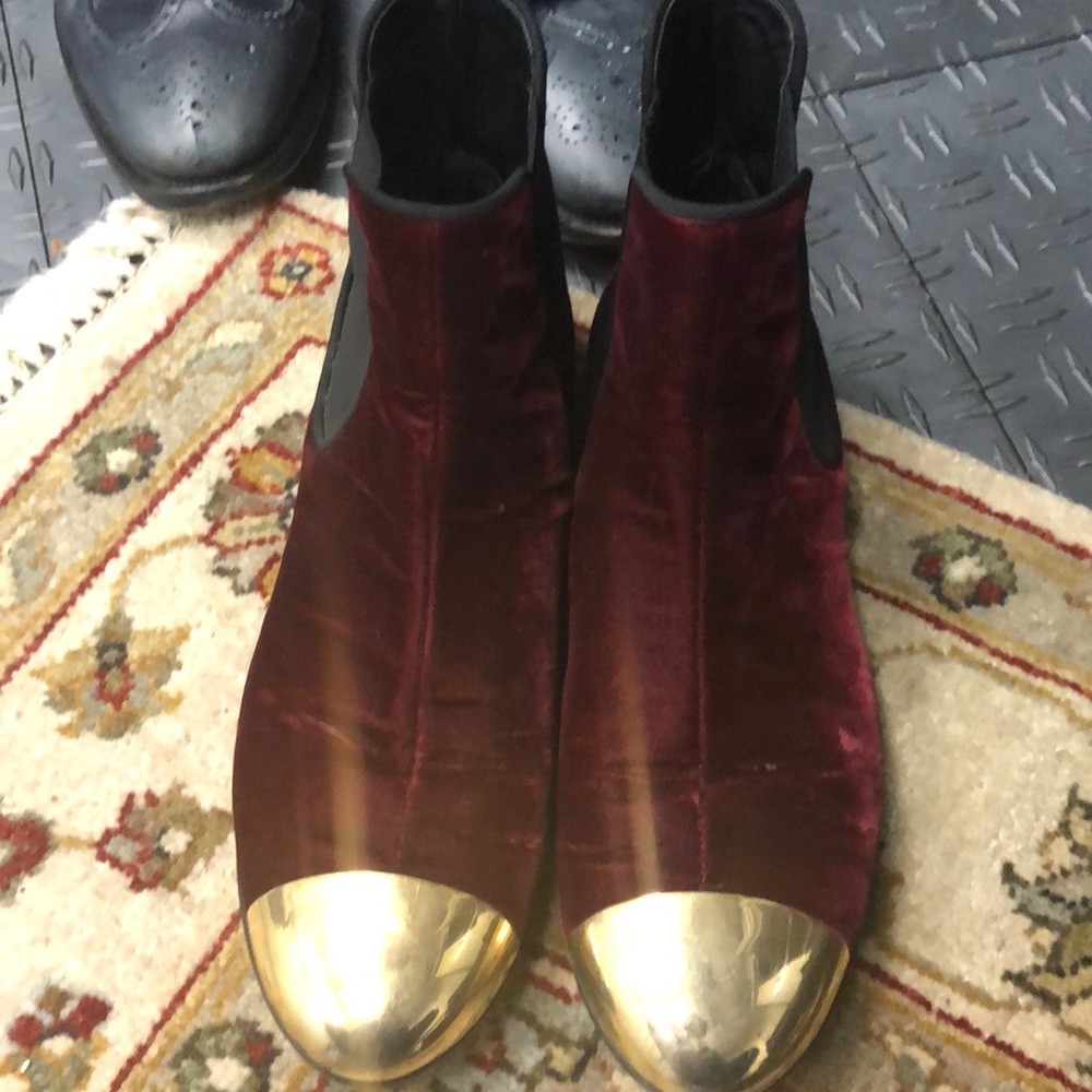 Giuseppe zanottt velvet ankle boots